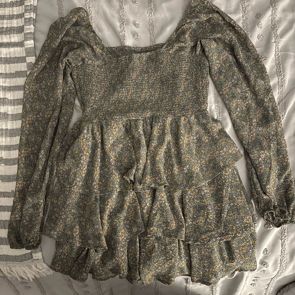 Floral Long loose Sleeve Ruffle Romper